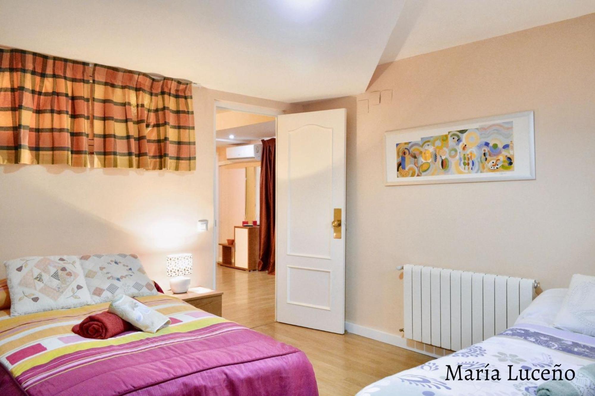 Comfortable Apartment In Caceres 55 M² Welcoming Terrace 외부 사진
